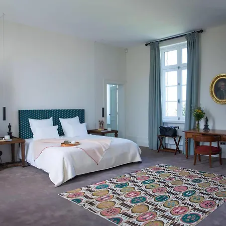 Doux Chateau *